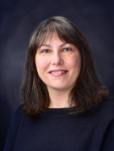 Headshot of Deena Yanofsky
